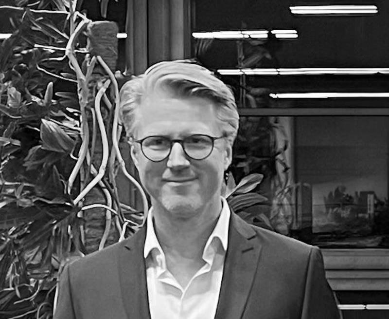 Rolf-Jürgen Moll
